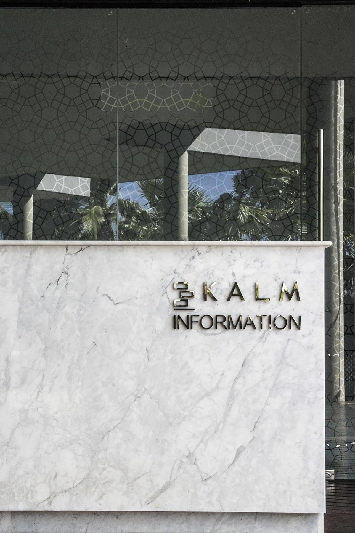 Kalm Bangsaen Hotel Exterior photo